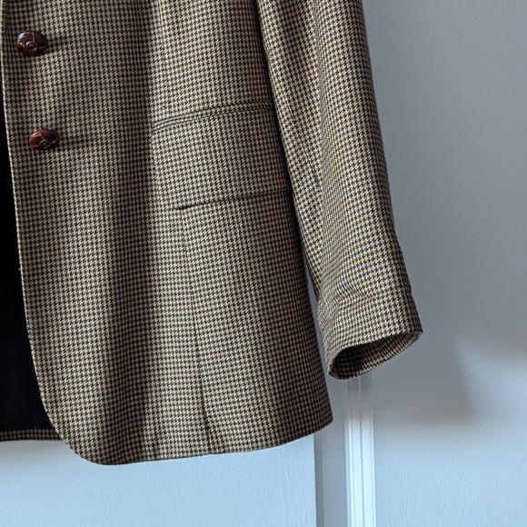 Vintage Le Suit Structured Blazer | Size 6 | Light Shoulder Padding - Picture 4 of 7